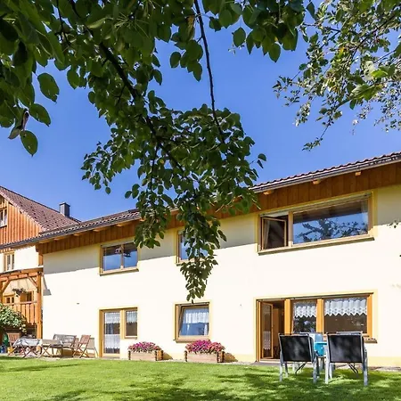 Apartment-mit-balkon *